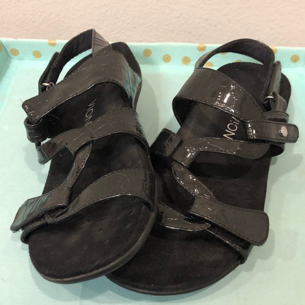 Vionic Black Summer Sandals Size 9